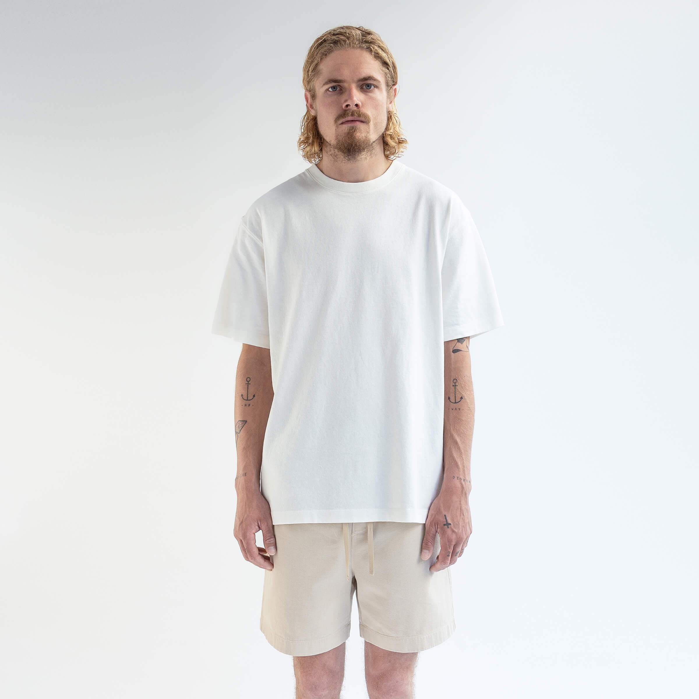 T-Shirt 220 GSM (TRANSLATED)