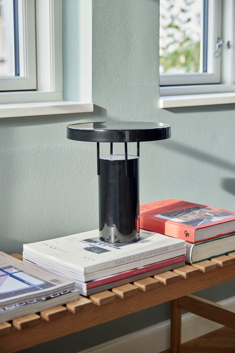 BringMe Table Lamp Black