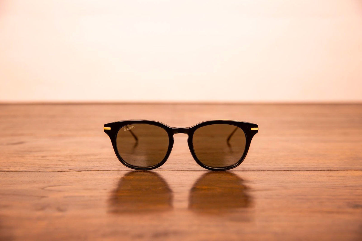 Amayas in Gloss Black & Brushed Bronze with Olive Lens