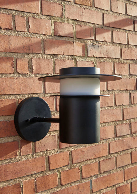 Suburb Outdoor Light Black