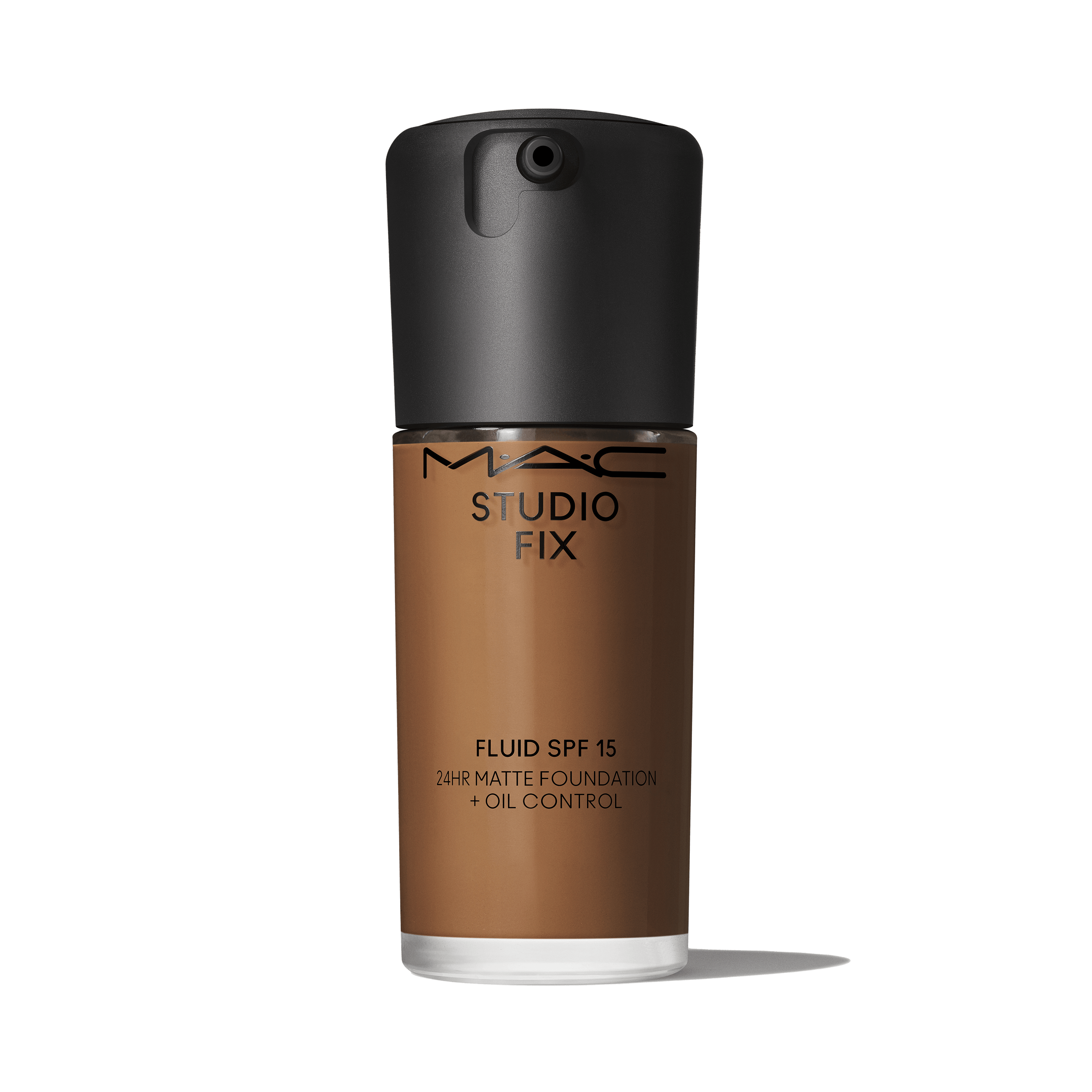 Mac Studio fix NC58 - image of product in a bottle on a transparent background