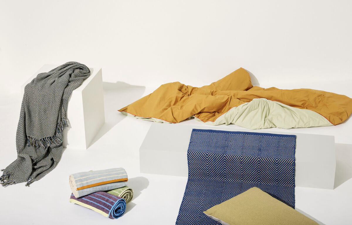 Aki Bed Linen 80/220 Green/Orange
