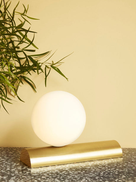 Balance Table Lamp Brass/White