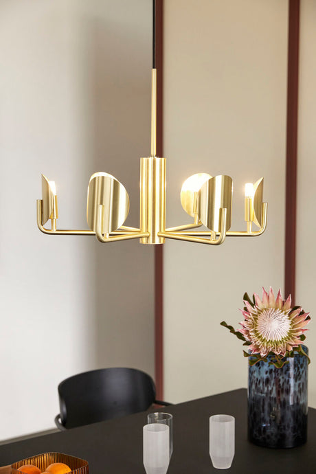 Pomp Chandelier Brass