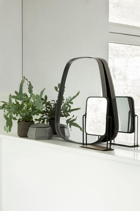 Retro Wall Mirror Trapezium Iron