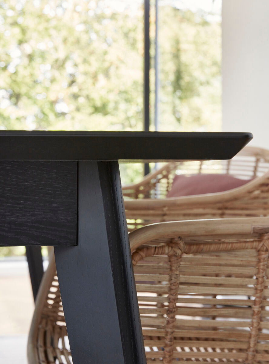 Stay Dining Table Square Black